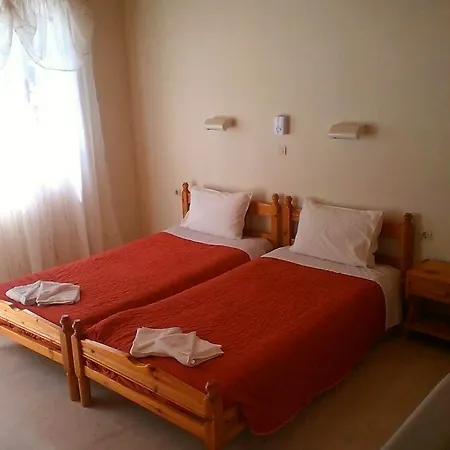 Dimitris Beach Studios Apartment